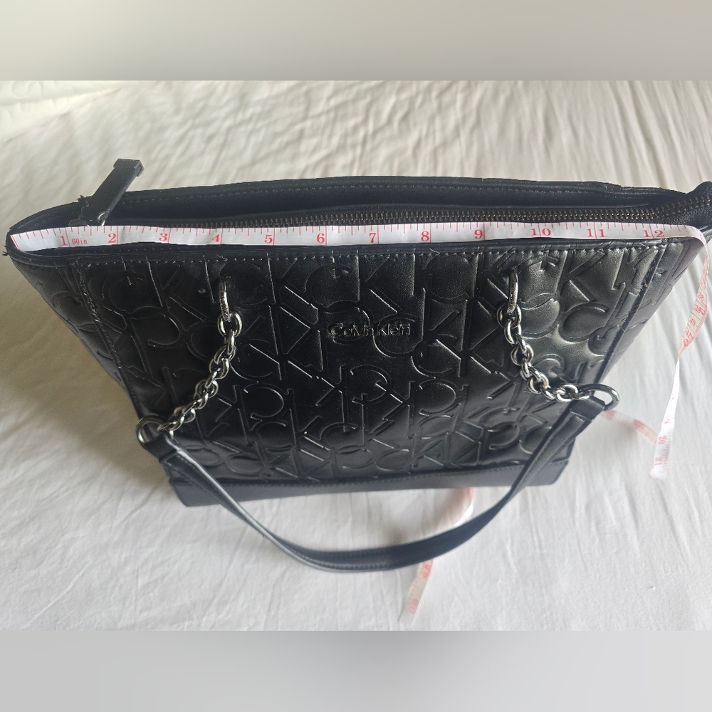 Calvin Klein Black Purse - Picture 7 of 7